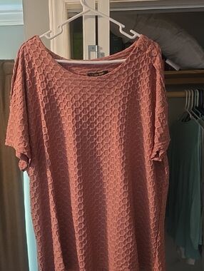 Textured Short-Sleeve Tunic in Dusty Rose by Madison